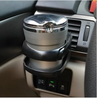 УНИВЕРСАЛЬНЫЙ АВТОМОБИЛЬНЫЙ ПОДСТАКАННИК ДЛЯ НАПИТКОВ