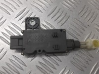 Купить Привод крышка топливной  nissan primera p12 84680av800, фото thumb