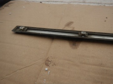 фото thumb №5, Mercedes w201 планка узкая левый зад дверь 190