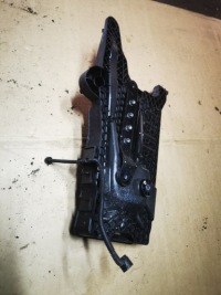 фото thumb №1, Volkswagen atlas 3qf915331 основание аккумулятор