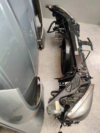 фото thumb №9, Mercedes w204 c63 amg kompletny перед бампер капот крила лампи