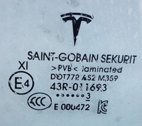 фото thumb №3, Tesla y стекло правая передняя перед