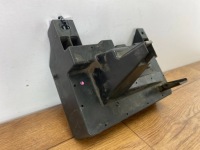 Кронштейн аккумулятор коробка предохранителей chevrolet corvette c6 2005+ Недорого, фото thumb