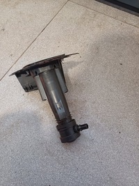 фото thumb №7, Омивач фара кронштейн заглушка правий vw tiguan 5n0955104a