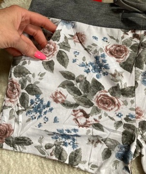 SZORTY bawełna krótkie SPODENKI FLOWERS 311K 36 S