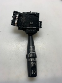 фото thumb №1, Перемикач двірник toyota оригінальний номер 84652-05150