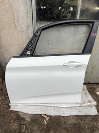 фото thumb №1, 438 bmw 2 f45 дверь перед передние левая alpinweiss 300