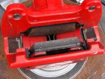 фото thumb №11, Зажимы диски тормозные колодки защитные накладки hyundai i30n performance 2.0 tgdi