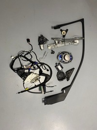 фото thumb №1, Запчасти дверь левая dodge charger оригинал