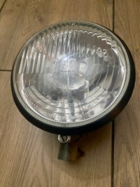 Фара drogowy 166mm, r2/t4w hella 24423 - john deere 10651762 liebherr Цена, фото thumb