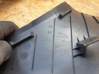 фото thumb №8, Jaguar f pace защита стойка правый задняя накладка