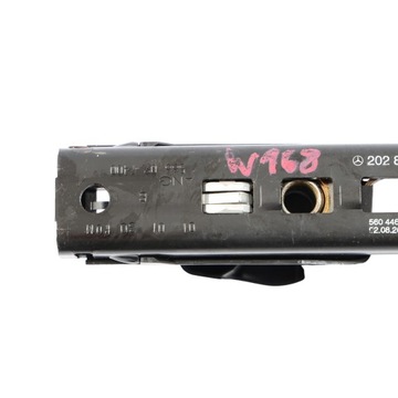 фото thumb №10, Mercedes w168 w202 регулювання висоти ременя сидіння переднє a2028600188