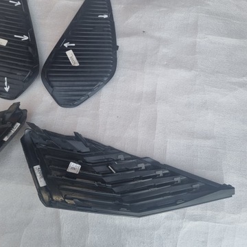 фото thumb №11, Решётка заглушка бампера 5008 3008 9836826977