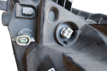 фото thumb №8, Лампа права передня opel vivaro фургон f7 8200701356 2.5l дизель 107kw