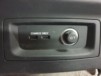 фото thumb №2, Рамка защита туннель задняя вместе с прикуриватель i usb