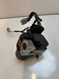 Купить Toyota avalon xx20 --- насос abs, фото thumb