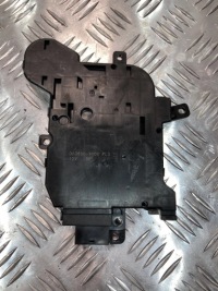 фото thumb №1, Моторчик отопителя yaris iv 20-