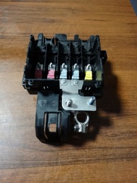 фото thumb №1, Idealna коробка клемма plus porsche taycan 1