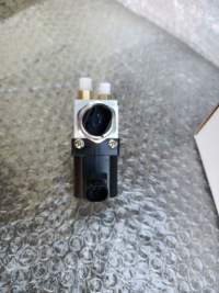 фото thumb №4, Молдинг розподільник блок клапанний mercedes w211 cls