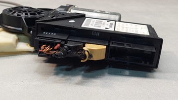 фото thumb №5, Підйомник вікна праві зад audi a4 b6 8e0959802a