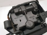 фото thumb №8, Bmw 2 f46 2020 домкрат переключения передач / верхний