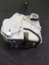 фото thumb №5, Citroen c4 aircross замок дверь передних правых