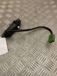 фото thumb №7, Mercedes-benz e w213 моторчик шторки безпеки скло задній