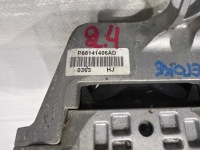 Jeep cherokee kl кронштейн подушка двигателя коробки p68141406ad Недорого, фото thumb