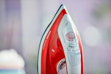 PHILIPS GC1742/40 ПАРОВОЙ УТЮГ С АНТИПРИГАРНОЙ НОЖКОЙ