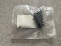 фото thumb №3, Шпонка скло передньої 7700838570 renault clio iii