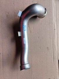 фото thumb №1, Mercedes w177 w247 a35 amg труба wąż интеркулер a2600900600