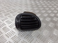 фото thumb №1, Решітка обдув ліва peugeot 206 1.4 hdi 9632184877