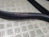 фото thumb №3, Ущільнювач ніша двері права передня rifter combo e berlingo iv