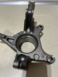 фото thumb №1, Поворотный кулак передняя левая доккер lodgy sandero оригинал 400154781r новая