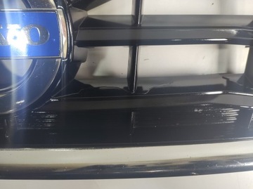 фото thumb №5, Volvo v40 15r - решітка решітка радіатора бампера 31353120