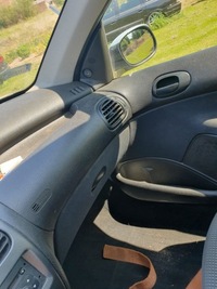 фото thumb №10, Кришка бардачка пасажира peugeot 206 2002 r 3d 1.1 60 km eylc chb версія 3d