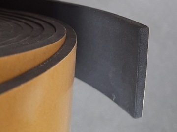 Uszczelka guma Porowata EPDM 50x5mm samoprzylepna