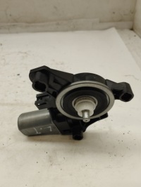 Купить Mercedes w177 amg a35 моторчик стекло левый задний  a0009060808, фото thumb