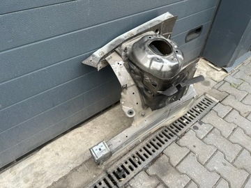 фото thumb №9, Чверть праві перед, лонжерон, носик mercedes cls w218 c963