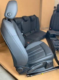 Audi a4 8w 2021 sedan сидіння з підігрівом заднє сидіння оббивка тунель шкіра uk 69km Київ, фото thumb