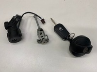 фото thumb №1, Peugeot 208 2008 замок зажигания вкладка kpl 9674001080