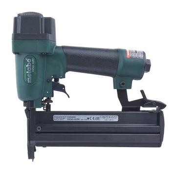 ПНЕВМАТИЧЕСКИЙ ГВОЗДЕР METABO DKNG 40/50