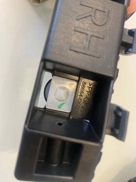 фото thumb №7, Ползун бампера правый левый зад hyundai i20 iii 86652q0000 86653q0000 новый оригинальный номер