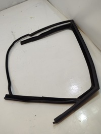 фото thumb №1, Прокладка рамки двері seat leon iii 5f cupra 2.0 tsi 5f4839431