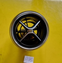 фото thumb №1, Решётка обдув воздуха кондиционера mercedes a w176 europa