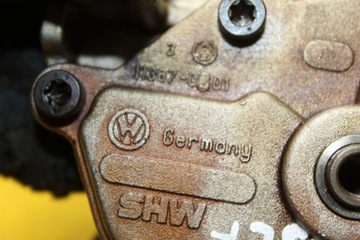 фото thumb №8, Насос масла a3 8p golf v 1.4 fsi blf 03c105n