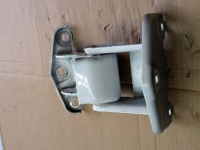 фото thumb №4, Петля дверь правый задняя dół 904108626r renault trafic iii