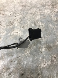 фото thumb №3, Защёлки поперечина задняя iii ряд opel zafira c 13251491