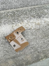 Купить Tesla 3 кронштейн лампы задний правой новый оригинал, фото thumb