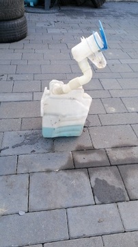 фото thumb №1, Бачок склоомивача ксенон golf v plus